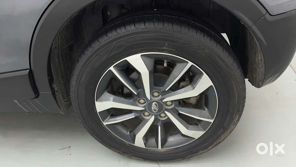 Mahindra Xuv300 W8 Option Diesel, 2021, Diesel
