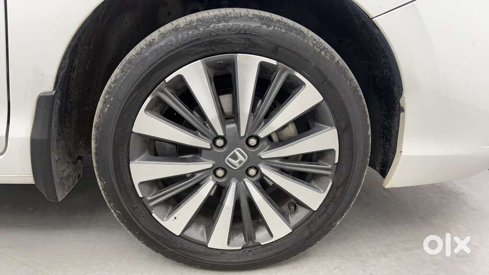 Honda City 1.5 Zx I-vtec Mt, 2023, Petrol