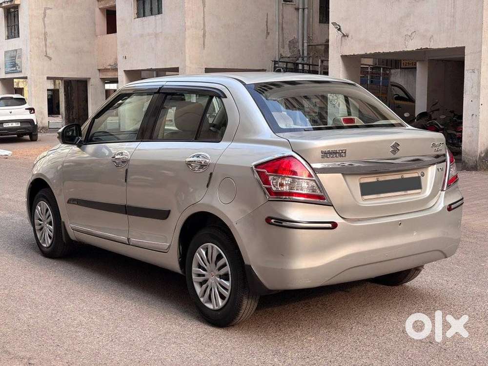 Maruti Suzuki Swift Dzire 1.2 Vxi Bsiv, 2016, Diesel