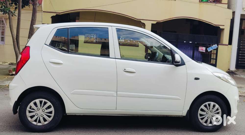 Hyundai I10 Sportz 1.2 Automatic Kappa2, 2013, Petrol