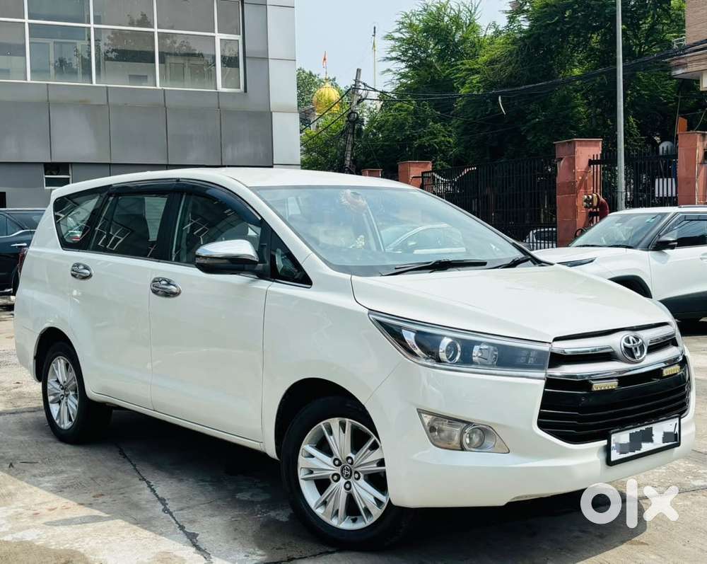Toyota Innova Crysta 2.8z Automatic, 2018, Diesel