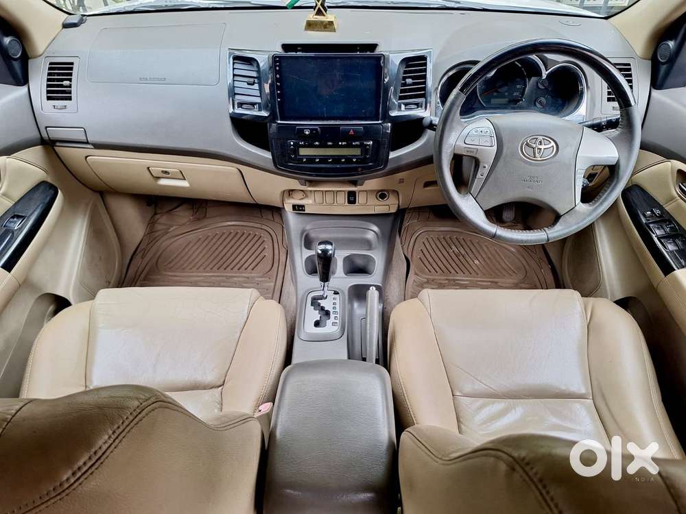 Toyota Fortuner 4x2 At, 2013, Diesel