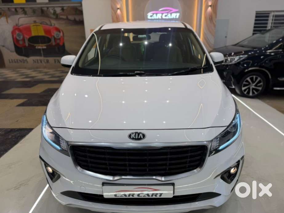 Kia Carnival Premium 8 Str, 2020, Diesel