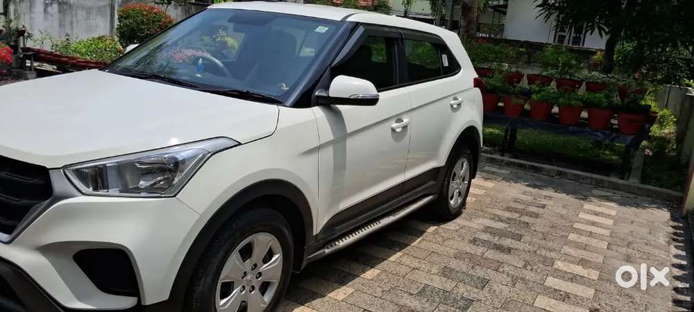 Hyundai Creta 2018 Petrol 23100 Km Driven,full Company Service,