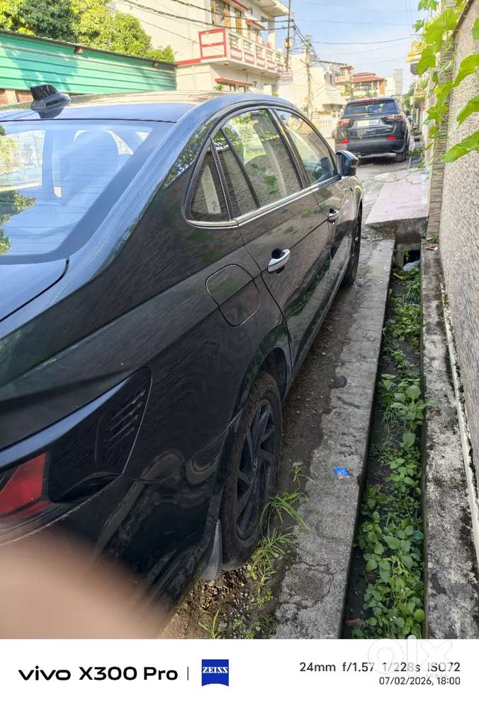 Volkswagen Virtus 2025 Petrol 3700 Km Driven