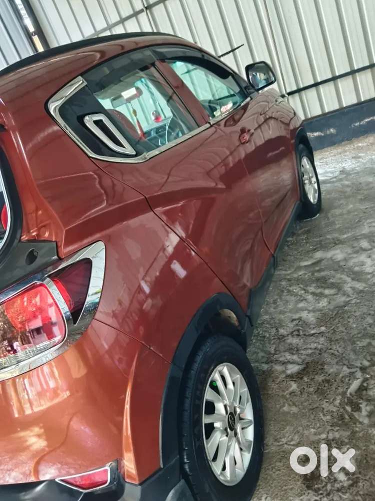 Mahindra Kuv100 Nxt 2017 Diesel Well Maintained