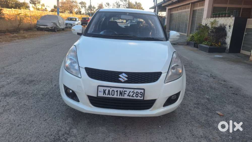 Maruti Suzuki Swift Vxi + Manual, 2013, Petrol