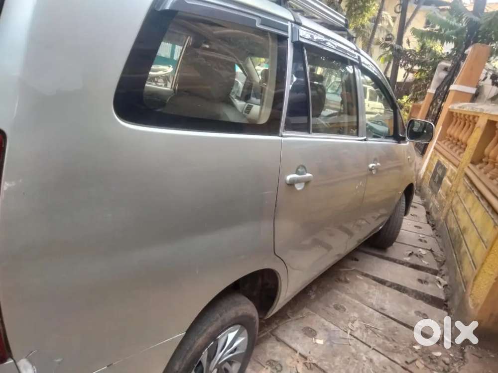 Toyota Urban Cruiser Hyryder 7 Seater 2007