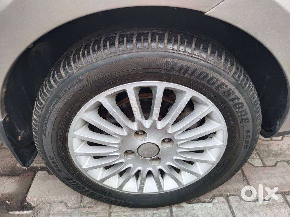 Tata Zest  1.2 Revotron Xt, 2015, Petrol