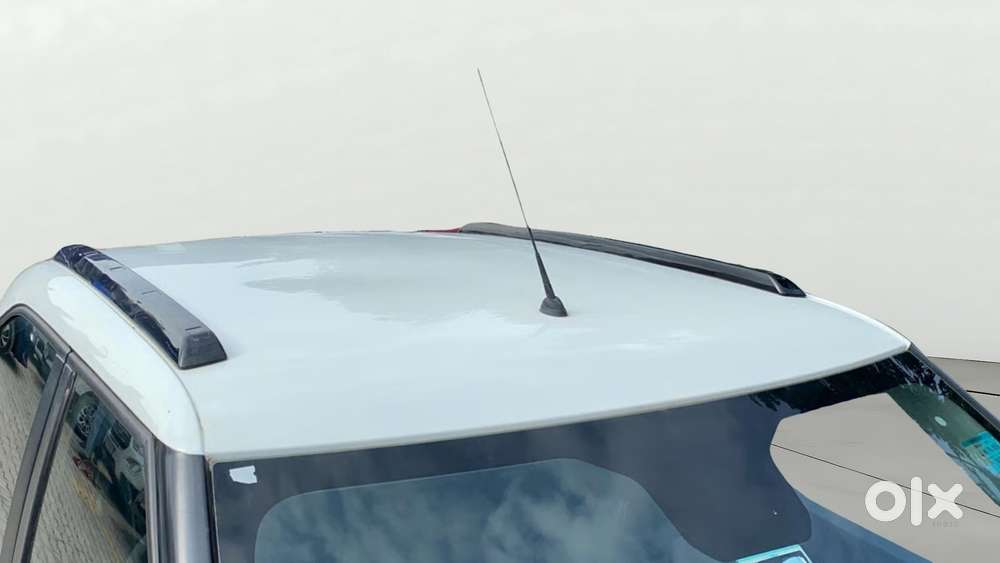Tata Punch 1.2 Revotron Creative Amt Dual Tone, 2021, Petrol