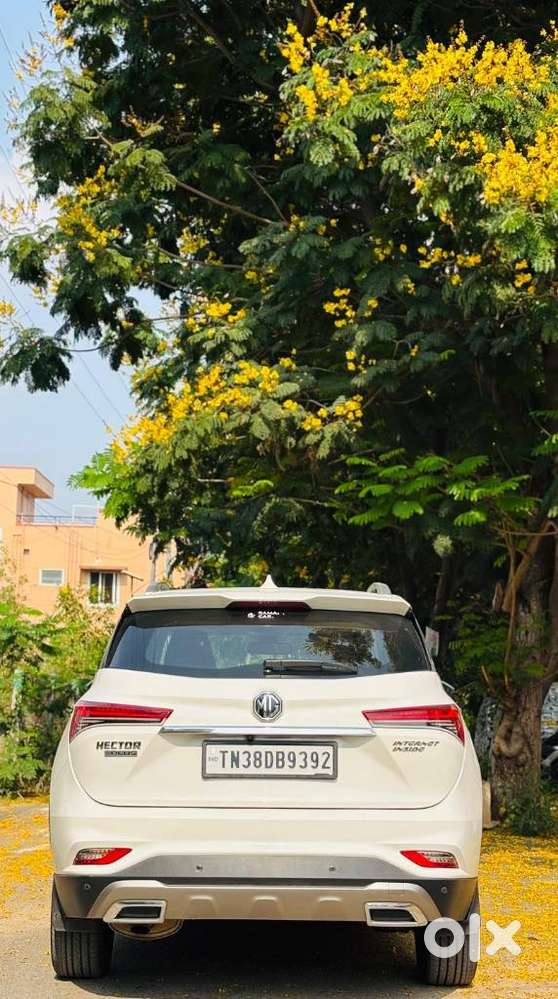 Mg Hector Plus Sharp Cvt, 2022, Petrol