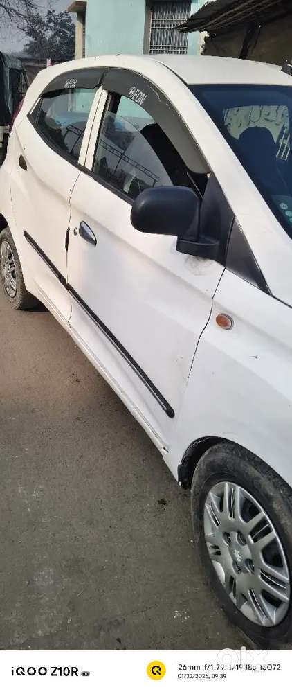 Hyundai Eon Magna+ 2012 Car