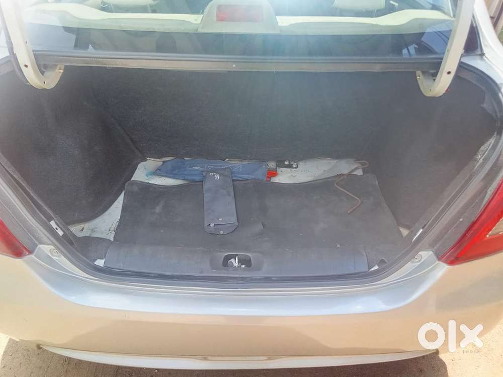 Maruti Suzuki Swift Dzire Vdi Bsiv, 2012, Diesel