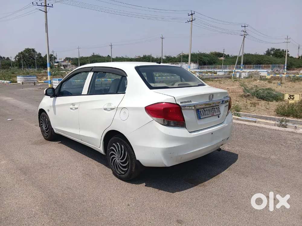 Honda Amaze 2013 Diesel Well Maintained