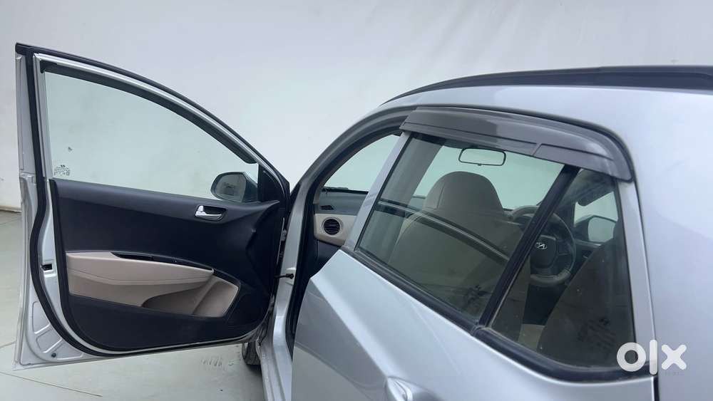 Hyundai Grand I10 1.2 Kappa Sportz, 2016, Petrol