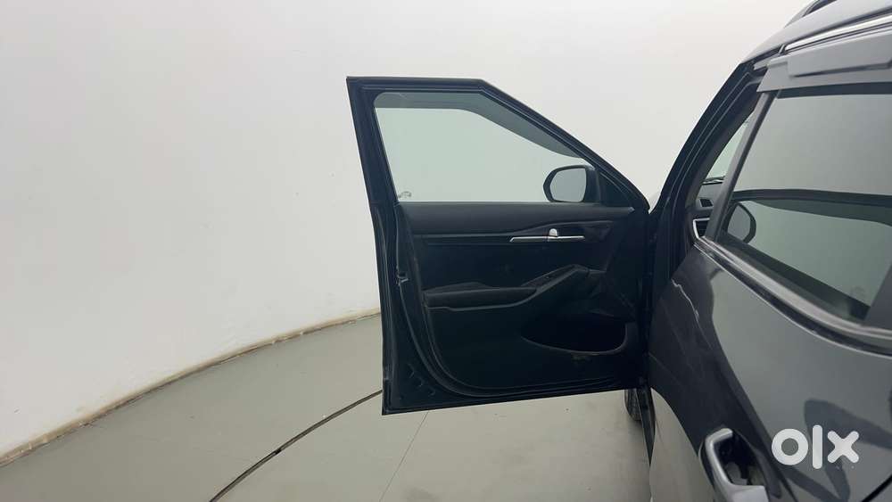 Kia Seltos 1.5 Htk+, 2021, Petrol