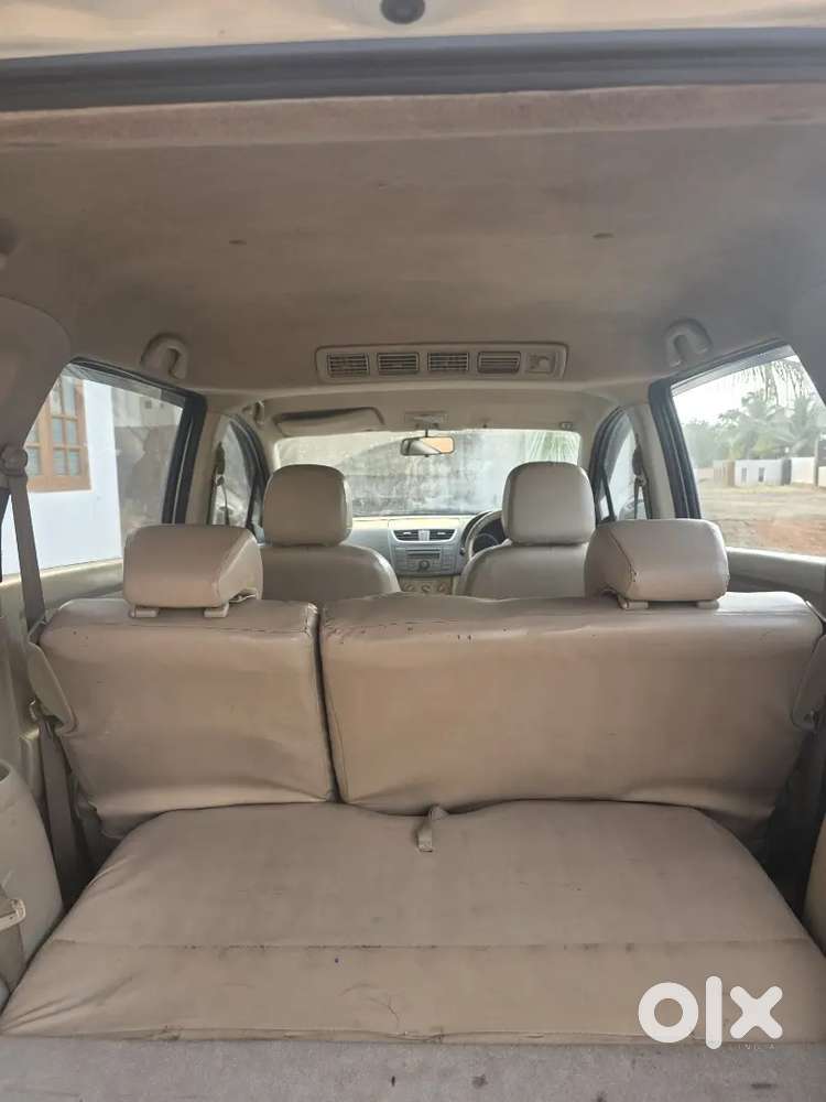 Maruti Suzuki Ertiga 2012 Diesel 201000 Km Driven