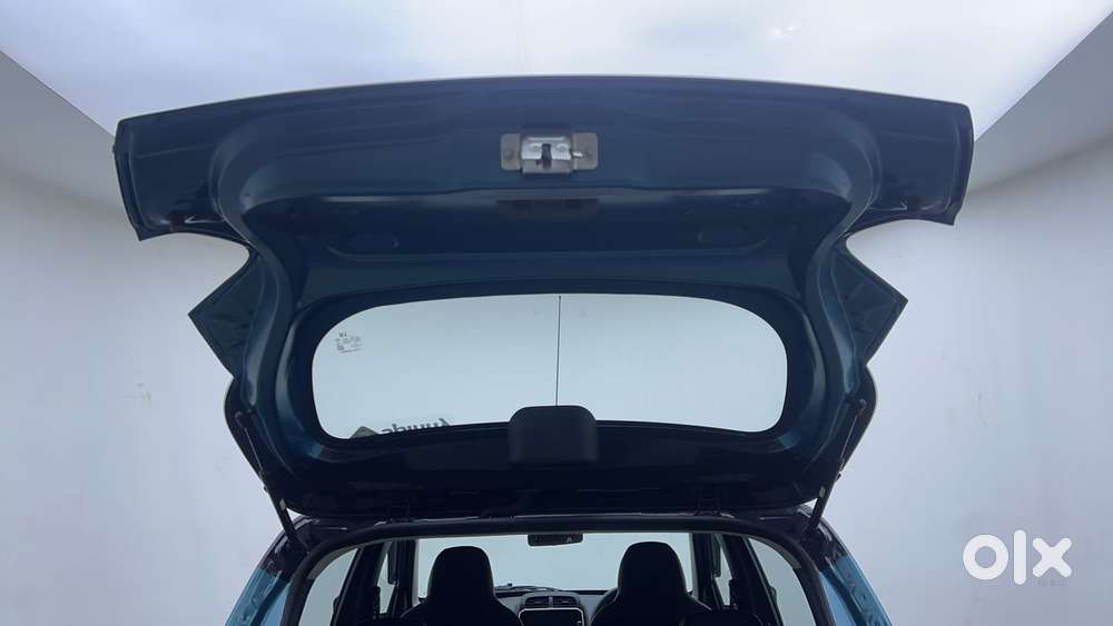 Renault Kwid 1.0 Climber (o) Dual Tone, 2024, Petrol