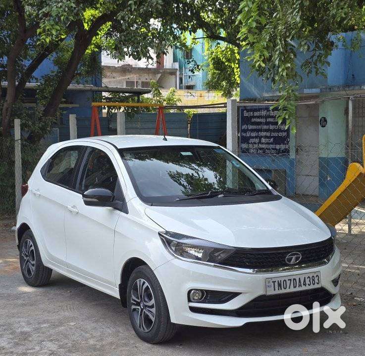 Tata Tiago 1.2 Revotron Xza, 2022, Petrol