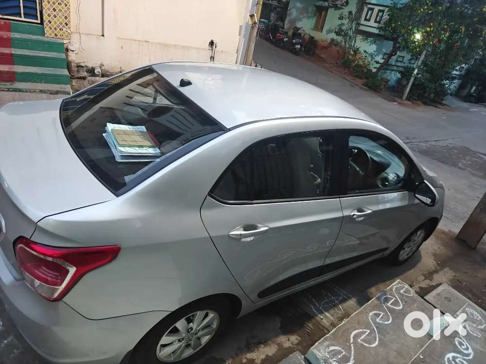 Hyundai Xcent 2015 Diesel 130000 Km Driven Well Maintained
