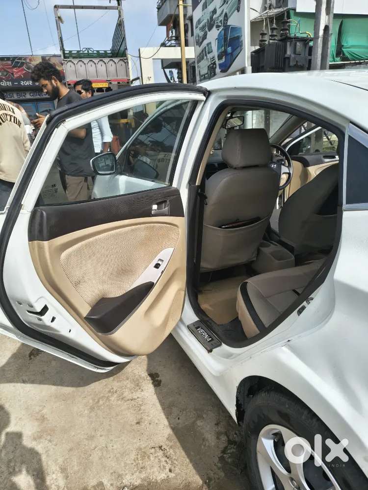 Hyundai Verna 1.6 Crdi 2011