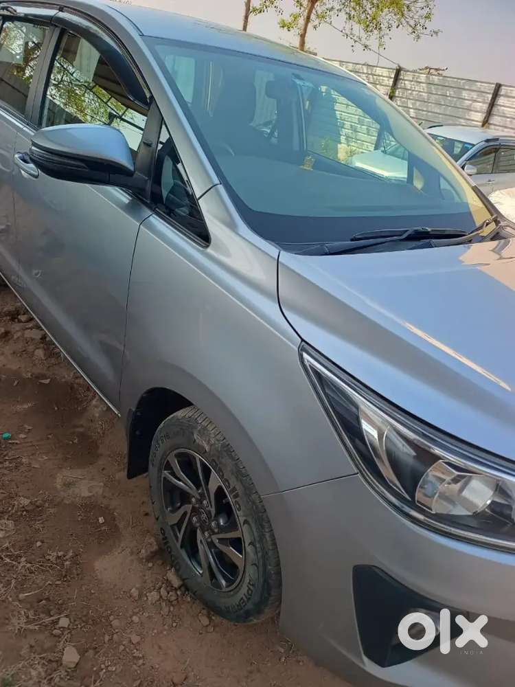 Toyota Innova Crysta 2022