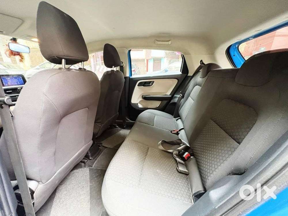 Tata Altroz 1.2 Xm Plus, 2022, Diesel