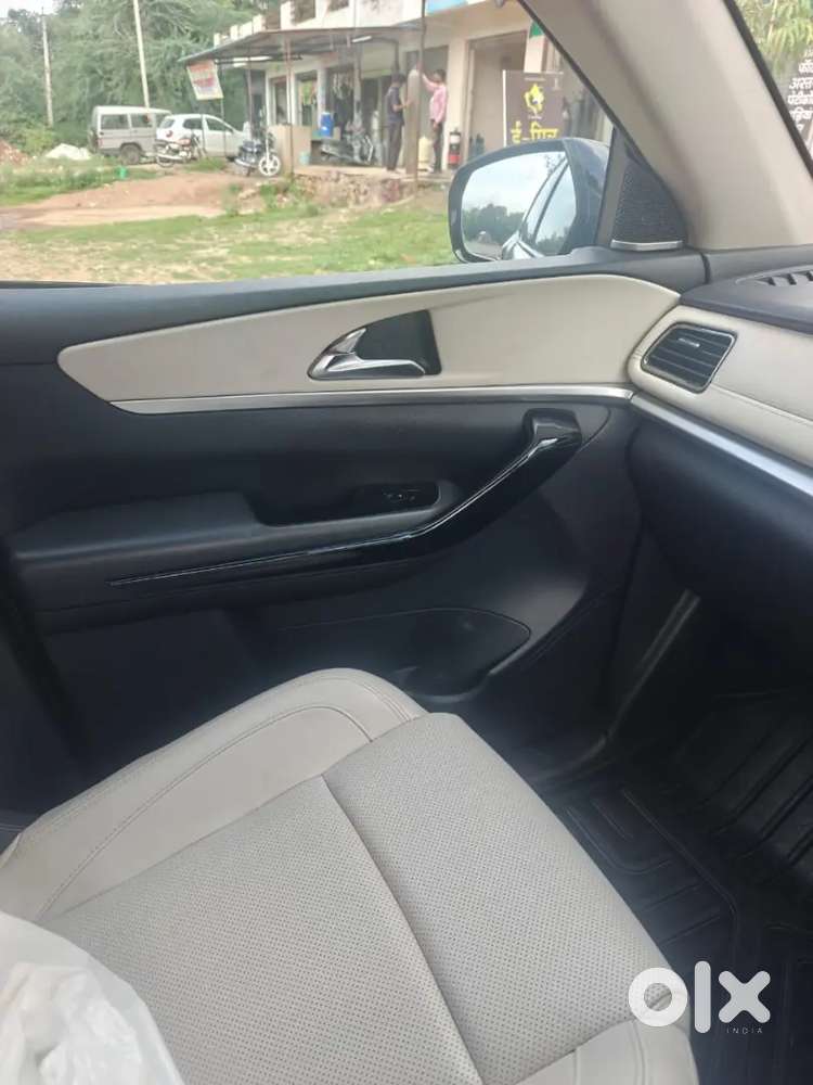 Mahindra Xuv700 Diesel 2024
