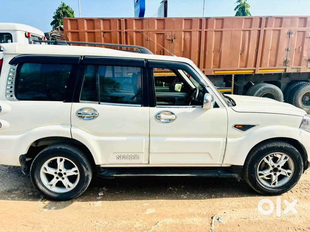 Mahindra Scorpio Diesel 2015