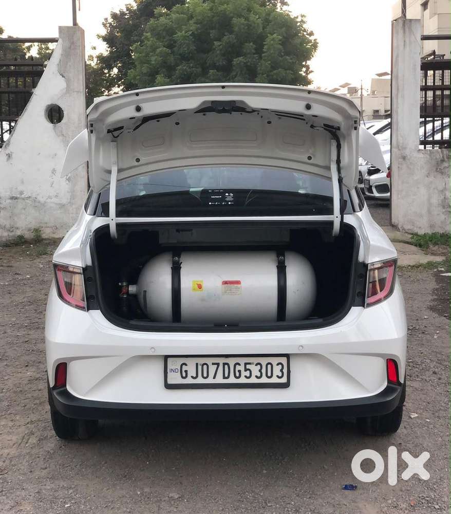 Hyundai Aura 1.2 Sx Cng, 2024, Cng & Hybrids
