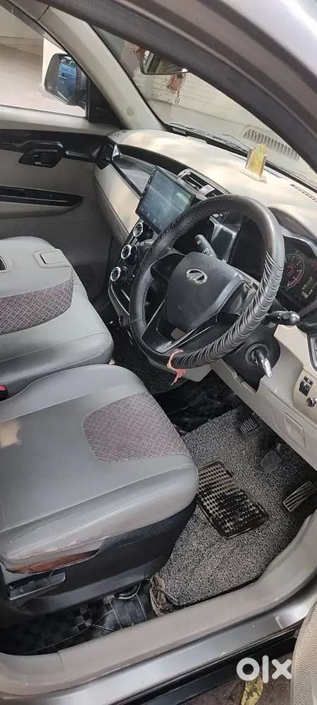 Mahindra Kuv 100 2017 Diesel 79000 Km Driven