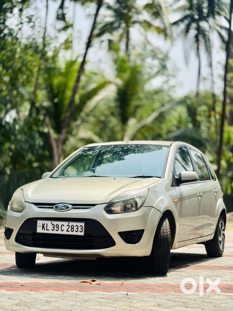 Ford Figo 2010-2012 Diesel Zxi, 2010, Diesel