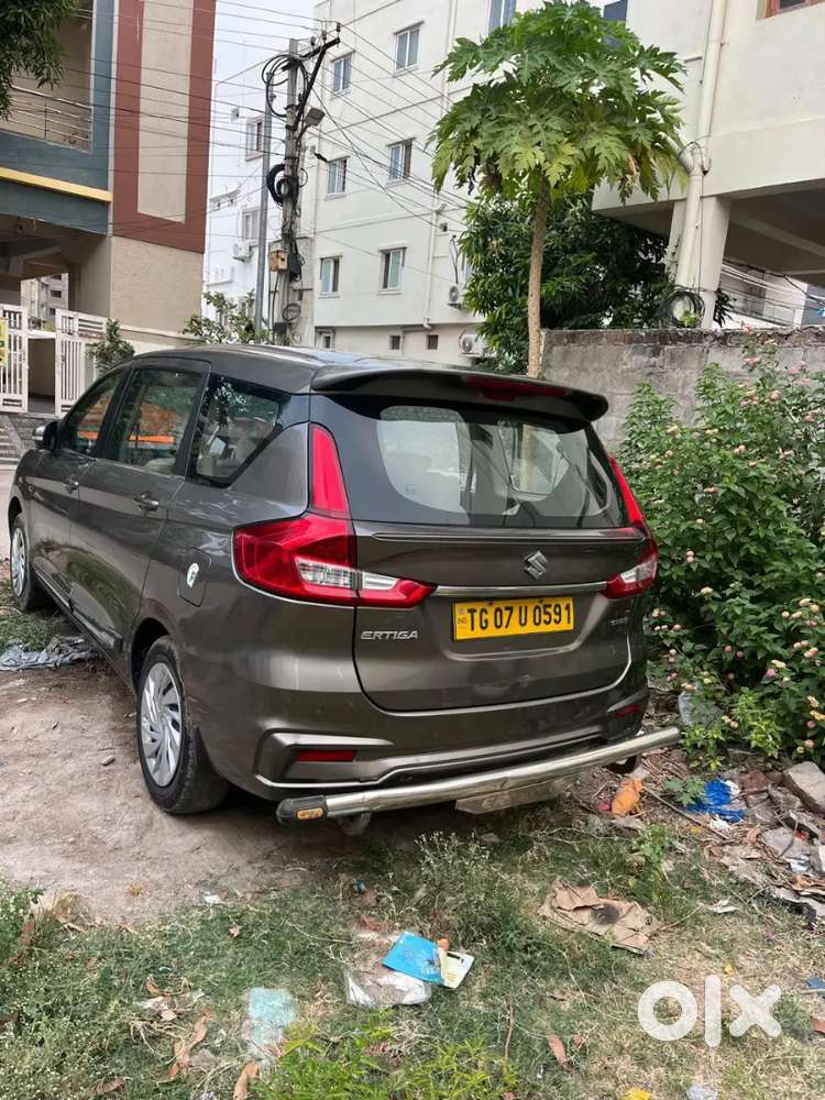 Maruti Suzuki Ertiga Vxi 2024