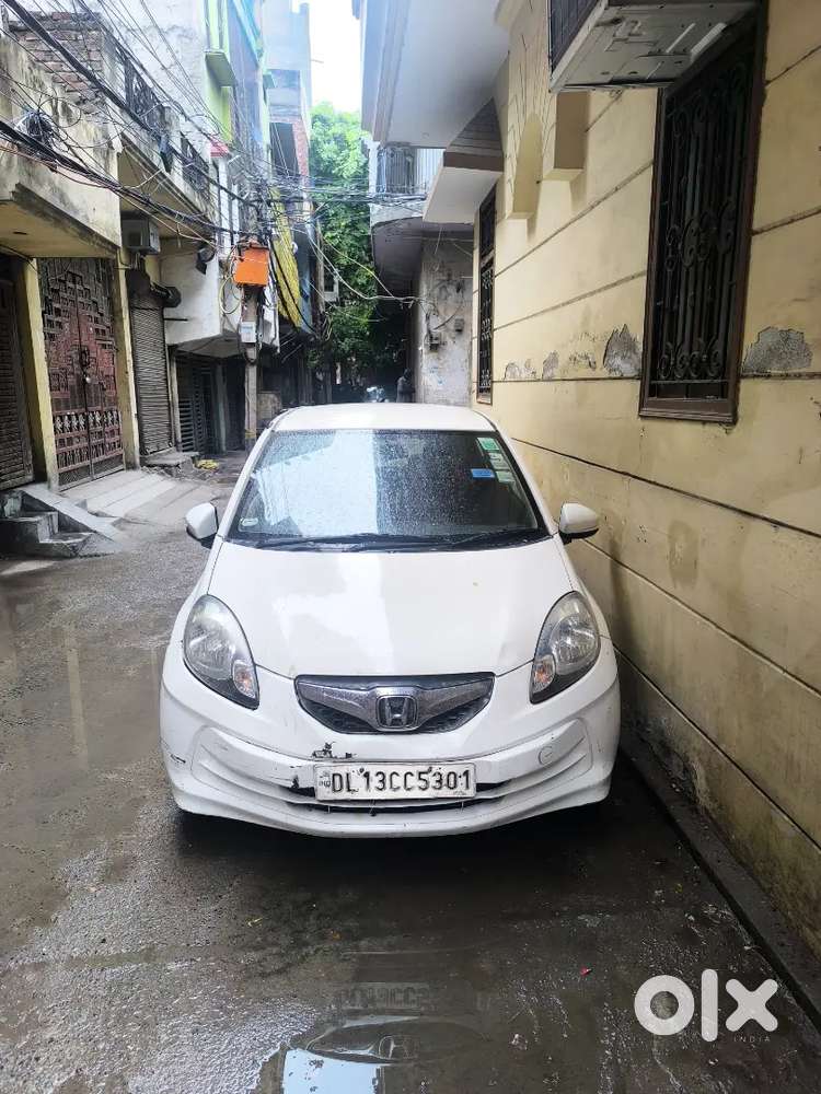 Honda Brio Petrol Mt 2015