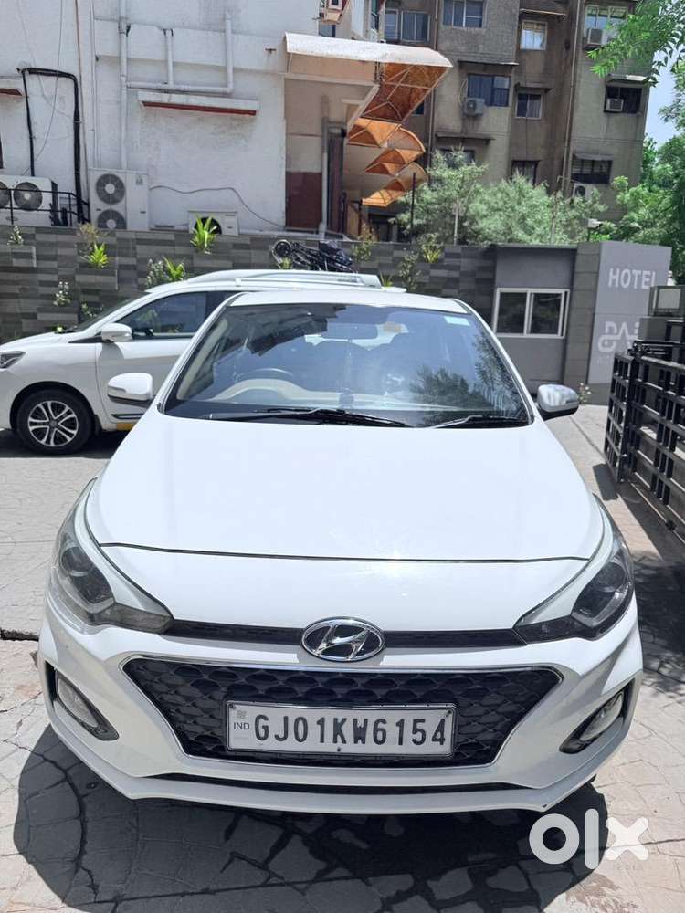 Hyundai I20 2019 Cng & Hybrids 80000 Km Driven