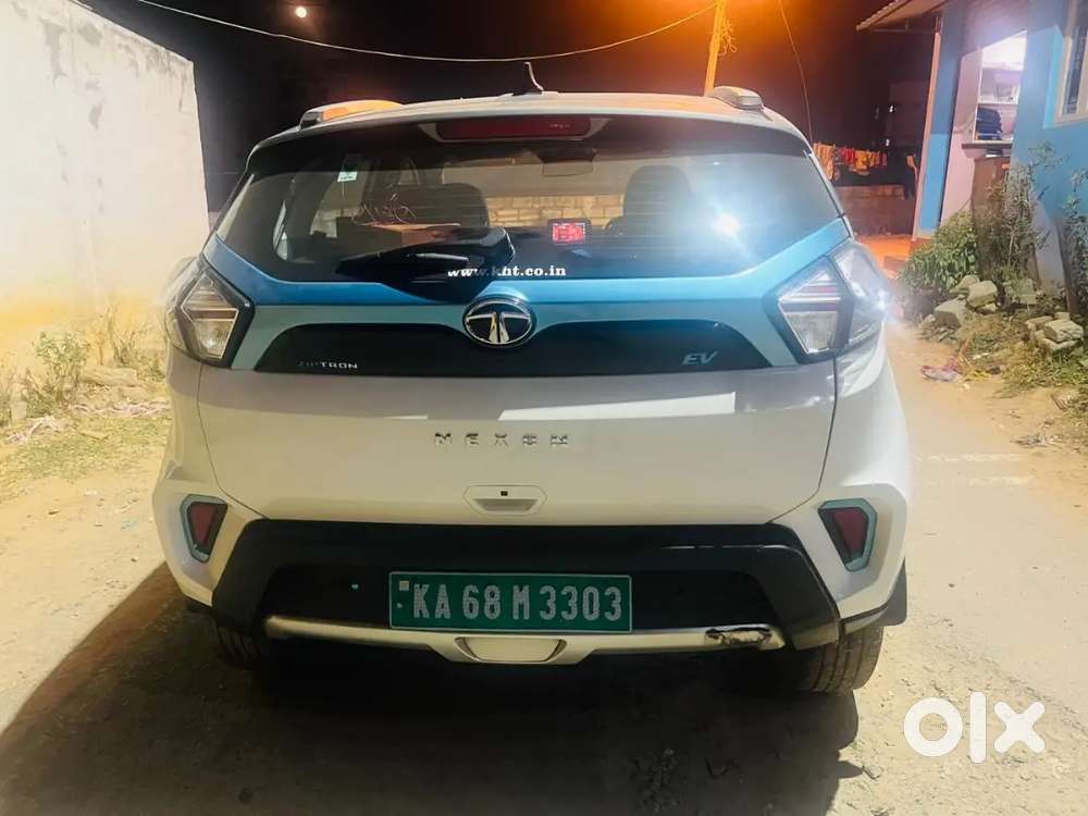 Tata Nexon Ev Nov 2021 Regtion 2022 Electric Well Maintained