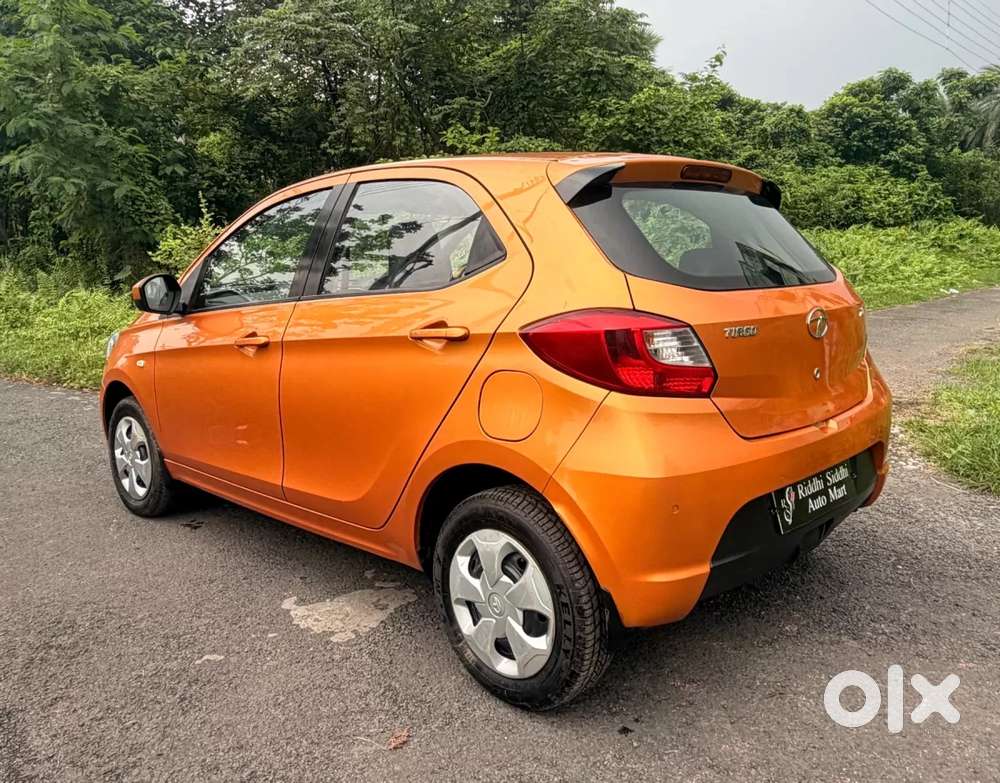Tata Tiago 1.2 Revotron Xt Option, 2016, Petrol