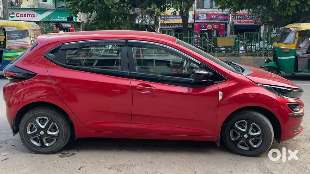 Tata Altroz 1.2 Xe 2021