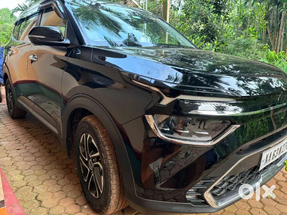Kia Carens 2023 Diesel 70000 Km Driven