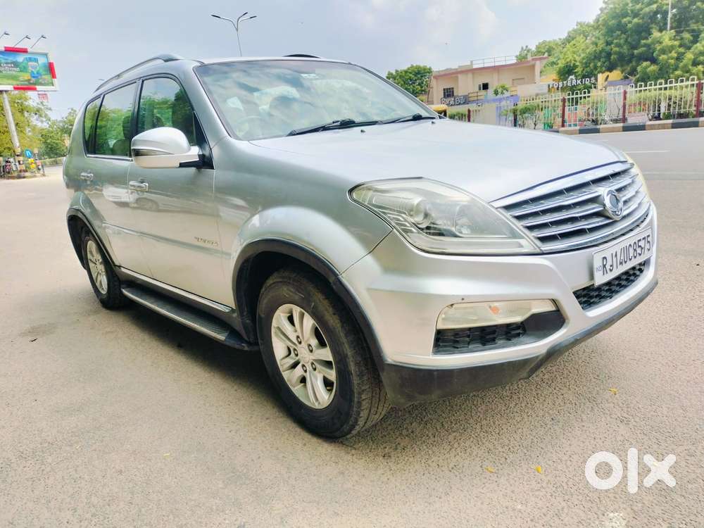Mahindra Rexton, 2014, Diesel