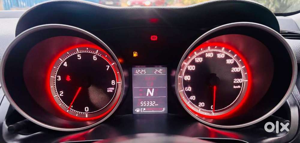 Maruti Suzuki Swift Amt Zxi, 2019, Petrol