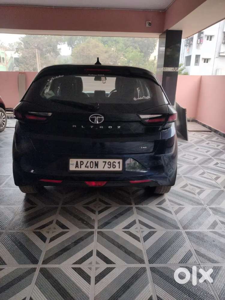 Tata Altroz 2023 Cng & Hybrids 42000 Km Driven And Well Maintained