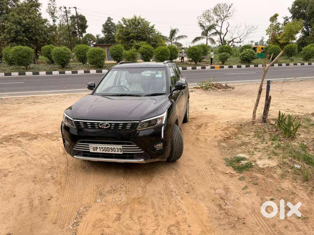Mahindra Xuv300 W8 2021 Diesel Model