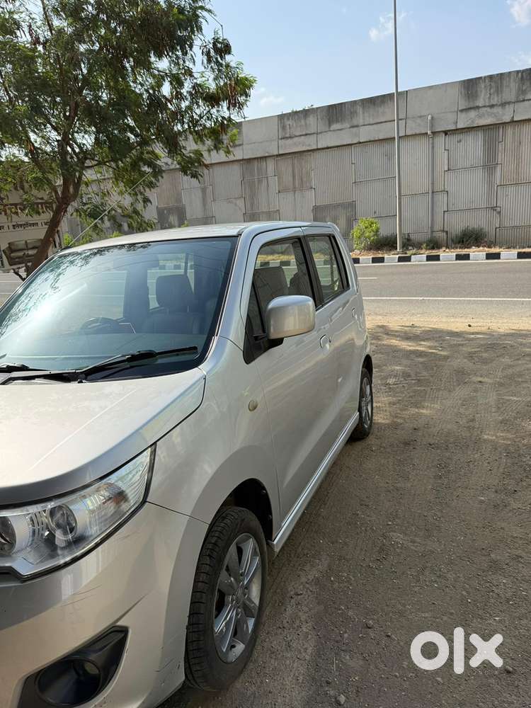 Maruti Suzuki Stingray 2014 Petrol Well Maintained