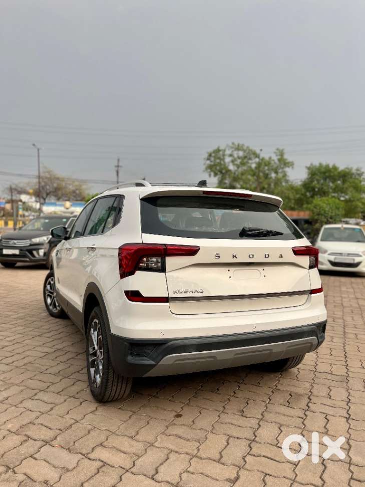 Skoda Kushaq 1.0 Tsi Style At, 2022, Petrol