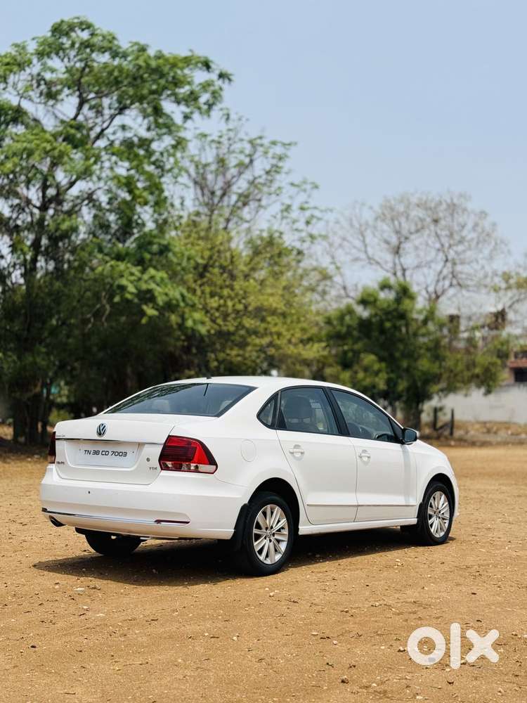 Volkswagen Vento 1.5l Tdi Highline Plus At Diesel, 2016, Diesel