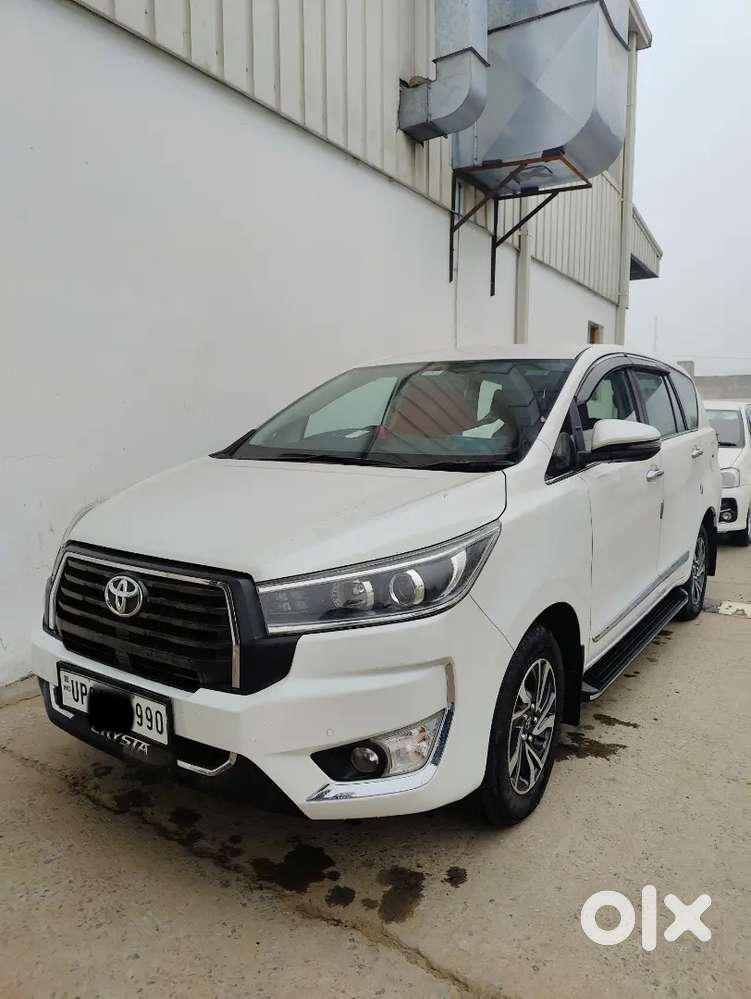 Toyota Innova Crysta 2023 Diesel Manual