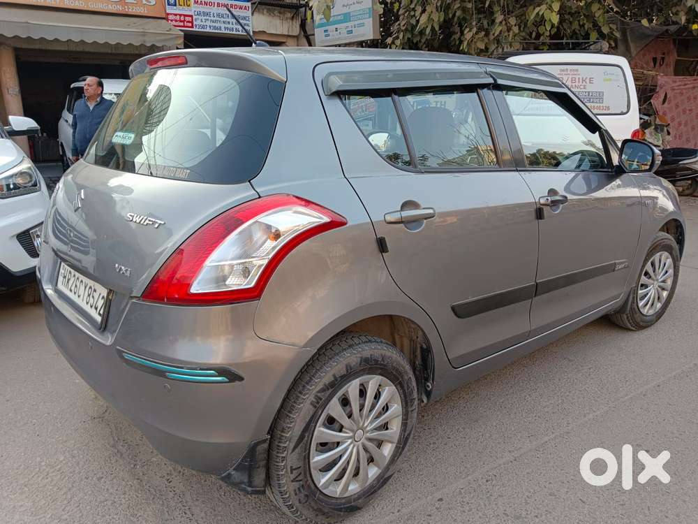 Maruti Suzuki Swift Vxi + Manual, 2016, Petrol