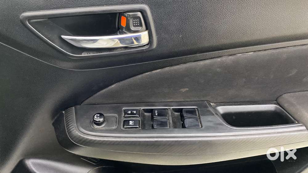 Maruti Suzuki Swift Amt Vxi, 2020, Petrol