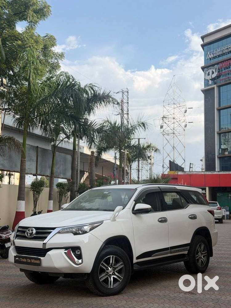 Toyota Fortuner 4x2 Mt 2.8 Diesel, 2019, Diesel